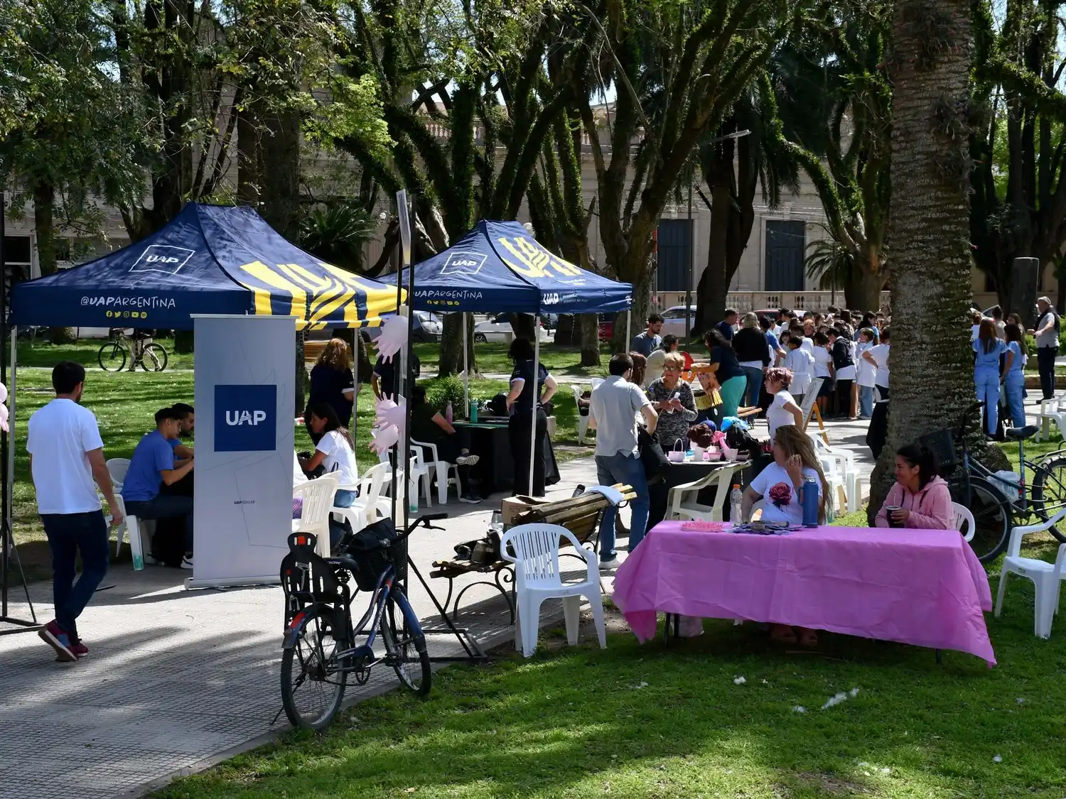 Promover la salud desde la prevención: exitosa jornada por el Mes del Cáncer de Mama