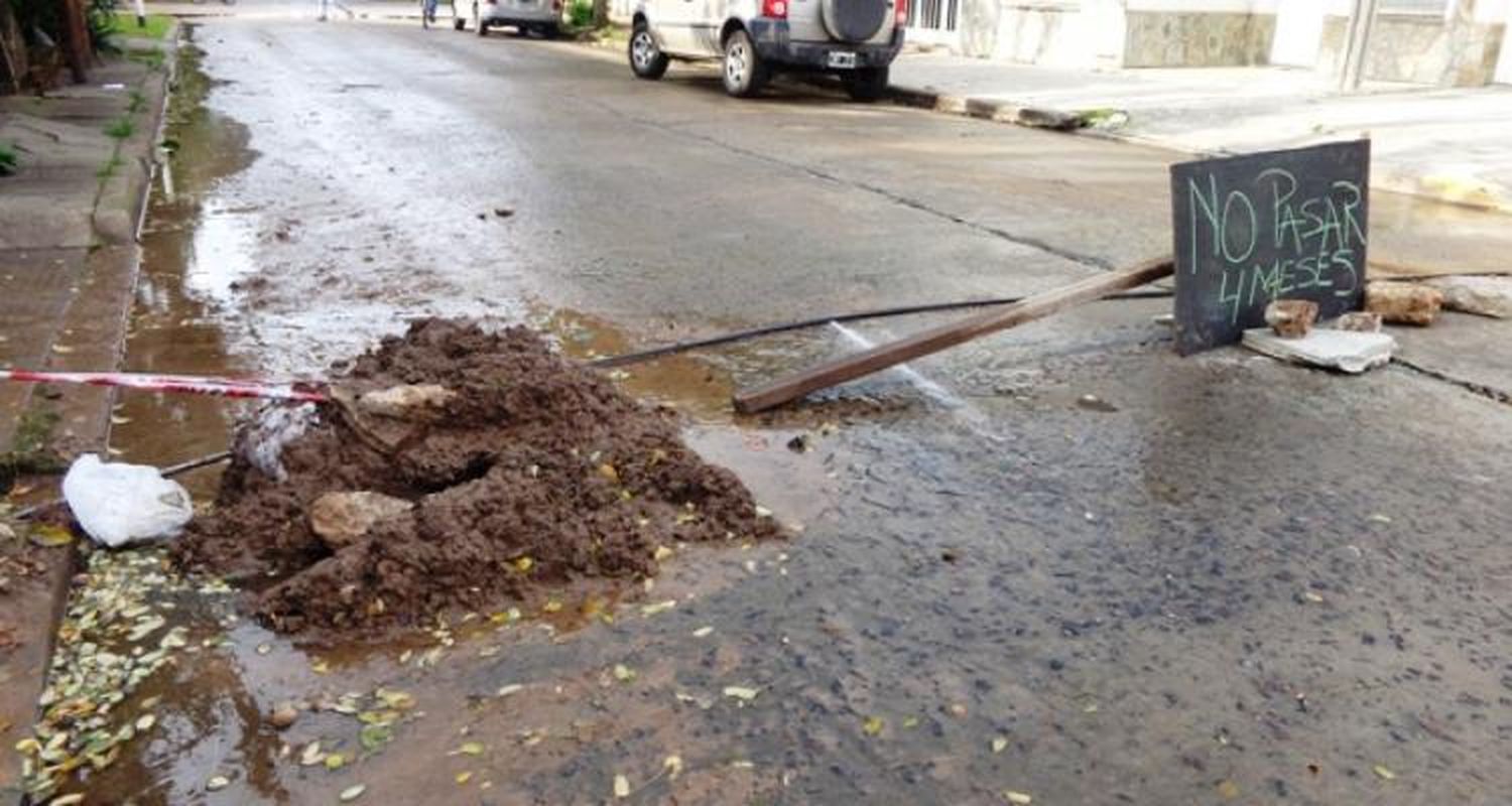 Corte por pérdida de agua en Colón al 600