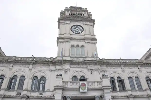Detalles del acuerdo salarial que firmaron el Gobierno y los sindicatos 
