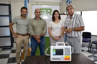 Salud entregó equipamiento para el manejo de la emergencia en el hospital Santa Rosa de Lucas González