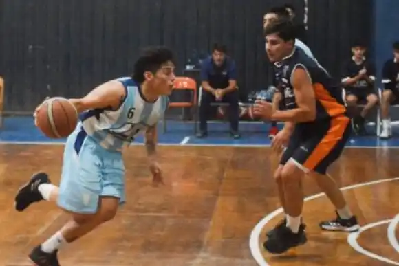 Independiente y Atlético lideran el Preparatorio