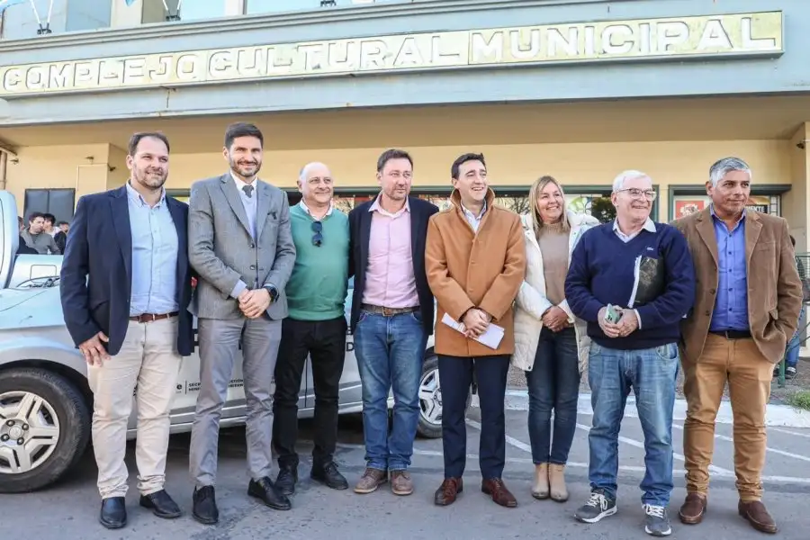 El gobernador en el Departamento San Martín