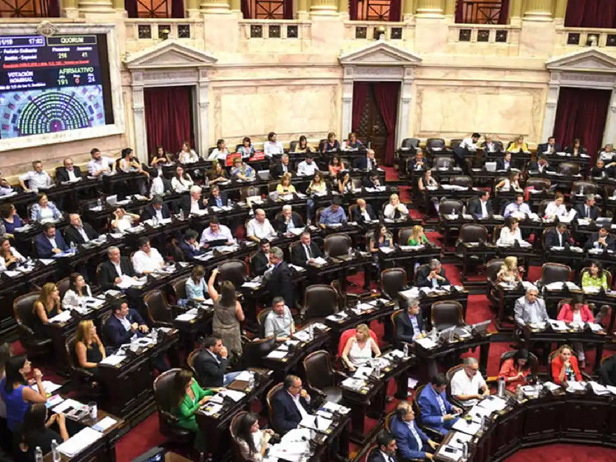 El Gobierno convocó a sesiones extraordinarias para todo el mes de febrero