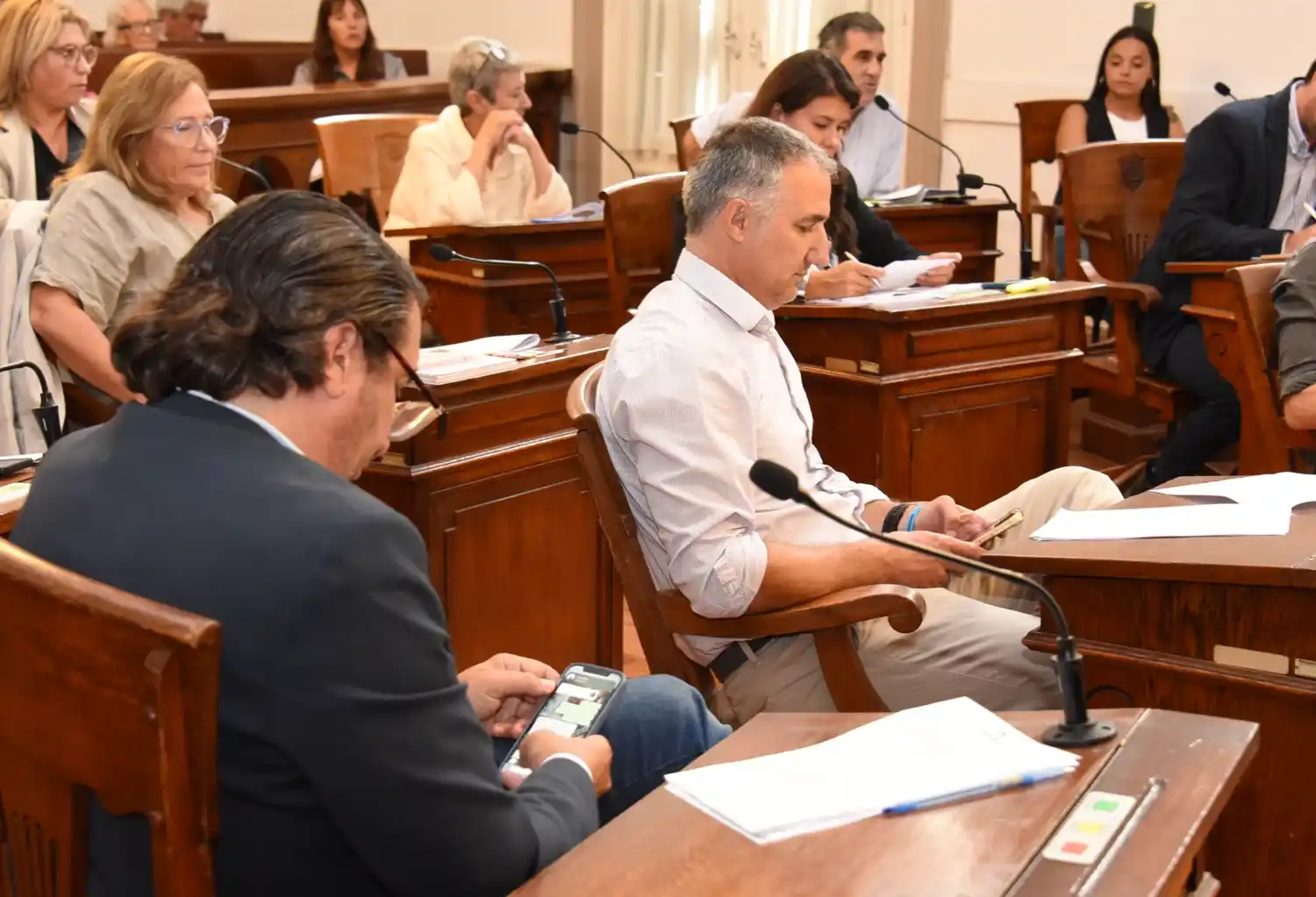 El Legislativo se puso en marcha en un clima político irascible y de gran demanda ciudadana