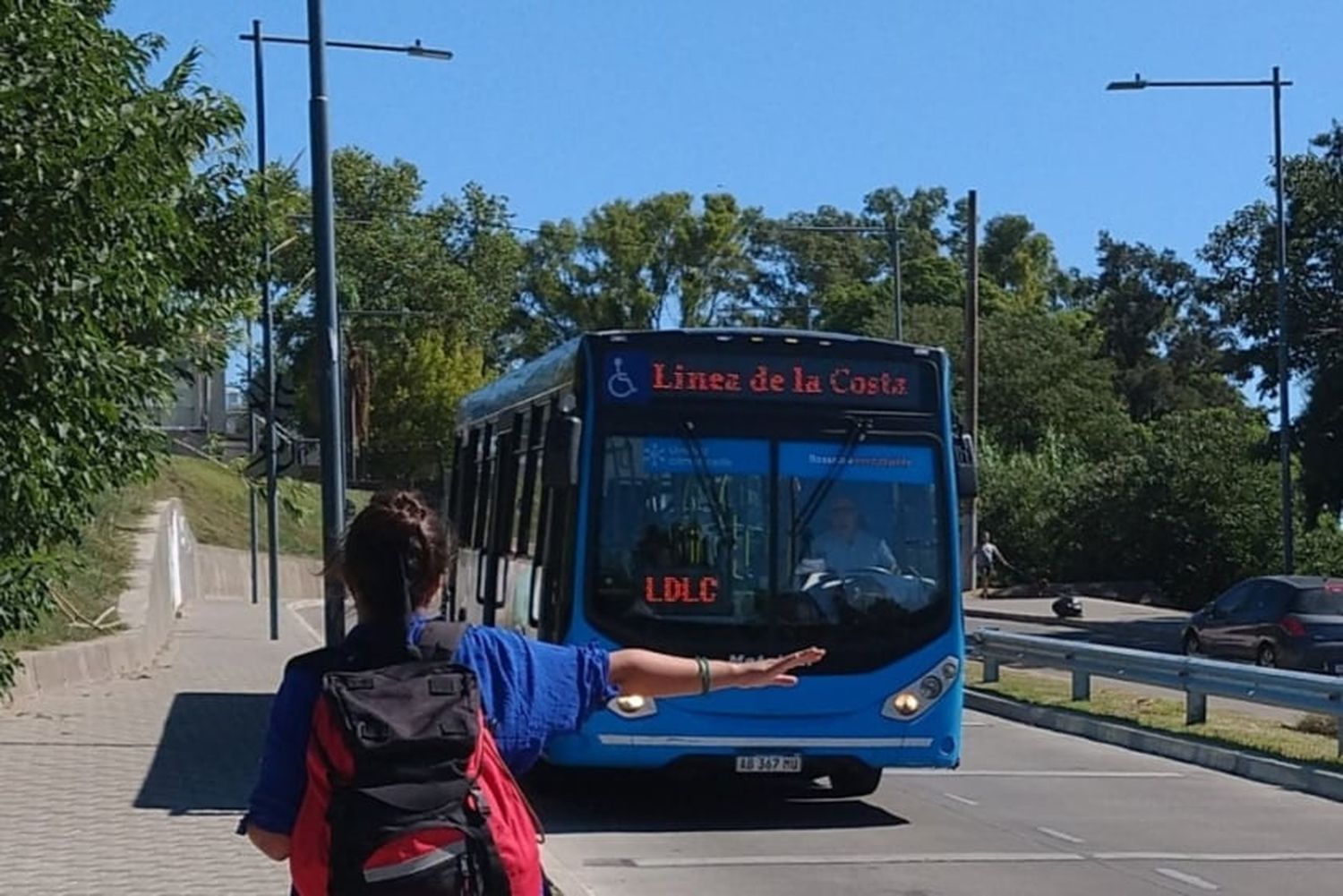 La Línea de la Costa ya circula diariamente por la temporada de verano