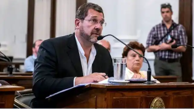 Armando Gay está internado en Buenos Aires con coronavirus