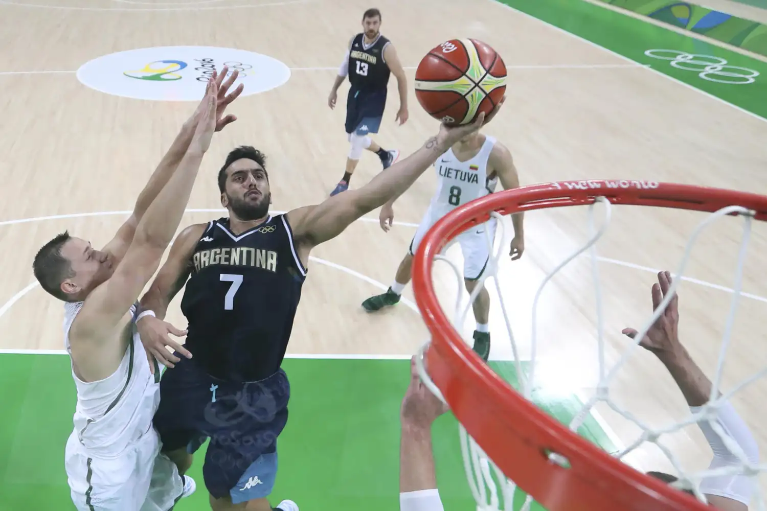 Facundo Campazzo, campeón con Real Madrid y líder de la selección