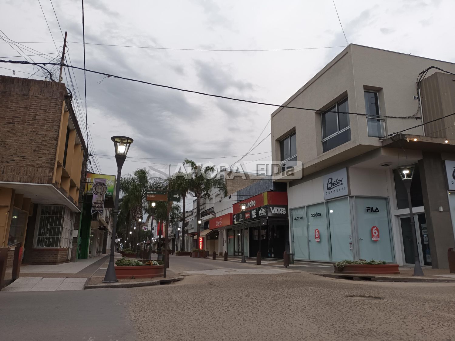 El centro de Gualeguaychú esta mañana (Maipú y 25 de mayo)