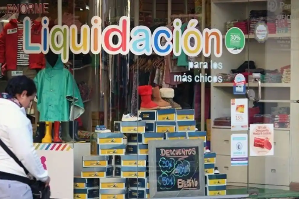 Fuerte caída de las ventas minoristas en mayo