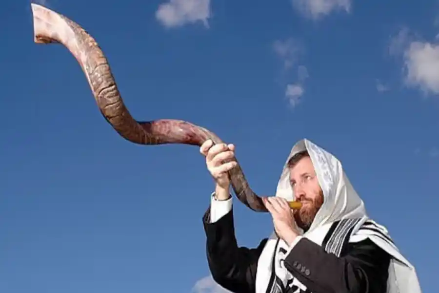 Año Nuevo Judío: ¿cómo se celebra y qué se come hoy en Rosh Hashaná?