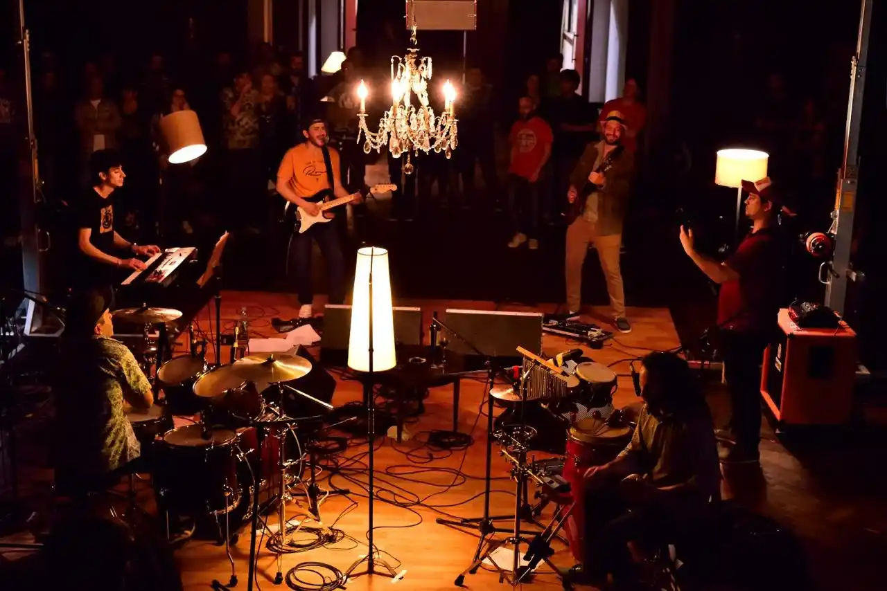 Reggae en el escenario del Espigón II