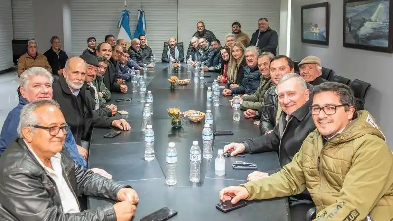 Insfrán: “En toda la provincia triunfó
ampliamente la boleta azul del FdV”