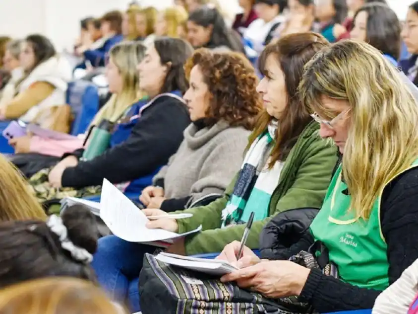 Concordia abre las capacitaciones en alfabetización para docentes de nivel inicial