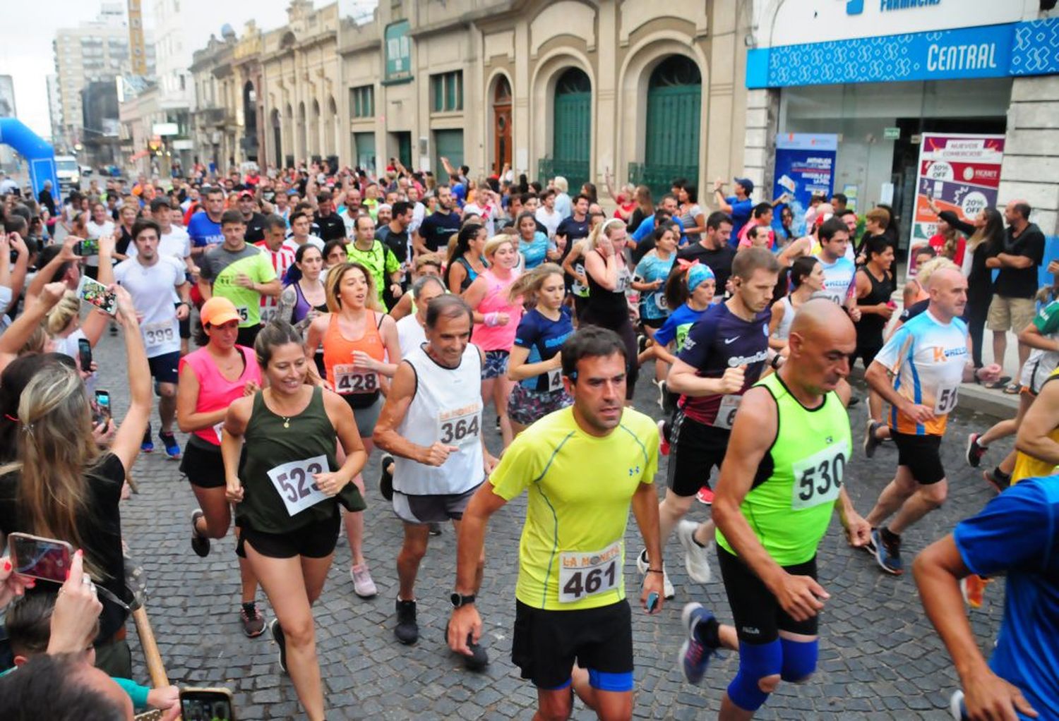 Caminantes de Pequeña San Silvestre