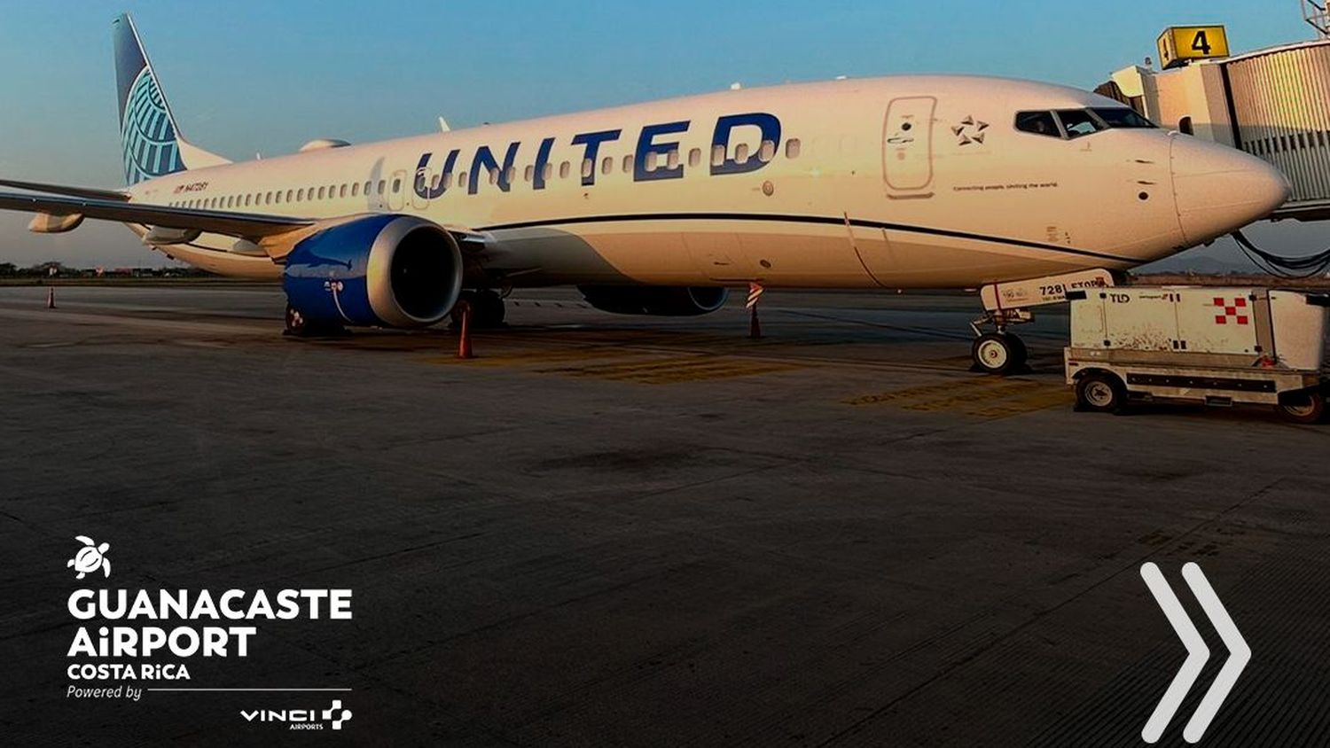 United’s first Boeing 737 MAX flight to Guanacaste, Costa Rica