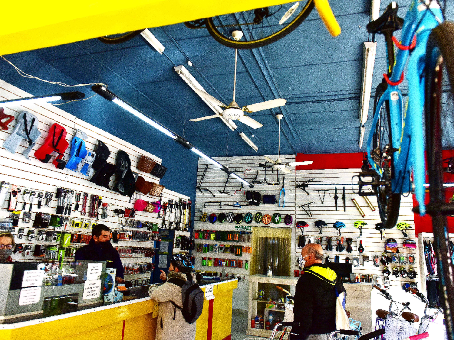 Para comerciantes es "positivo" el nuevo Ahora 12 ante la baja en las ventas