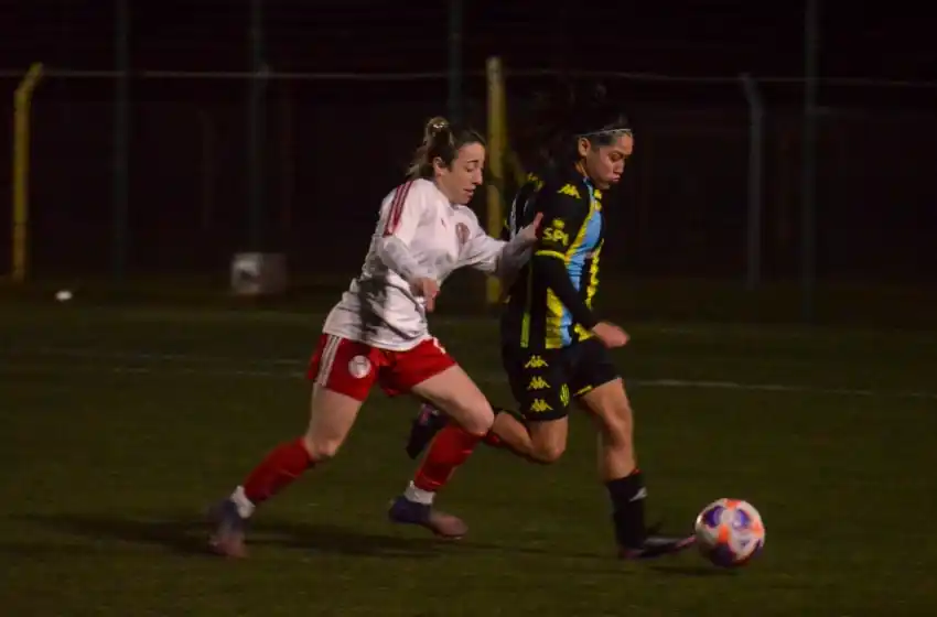 Fútbol femenino: Aldosivi debutó con un triunfo en la Copa Federal