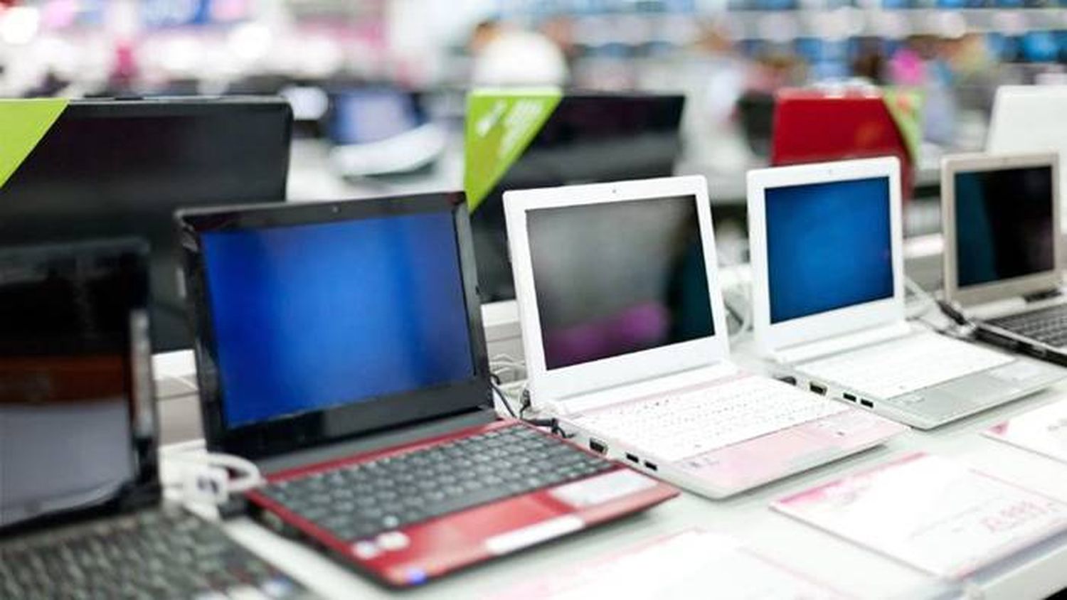 Subsidios para comprar computadoras: quiénes podrán acceder y qué condiciones tendrá el plan oficial