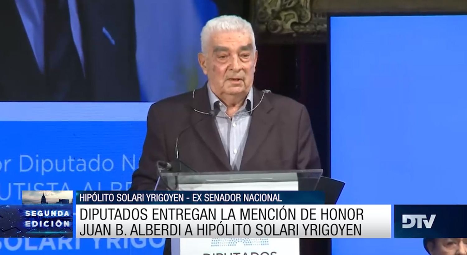 Diputados reconoció a Hipólito Solari Yrigoyen con la mención de honor "Juan B. Alberdi"