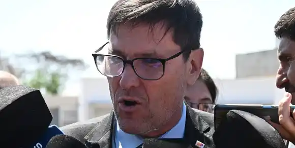 Goity ratificó el “premio estimulo” para docentes, de cara a las paritarias 2025