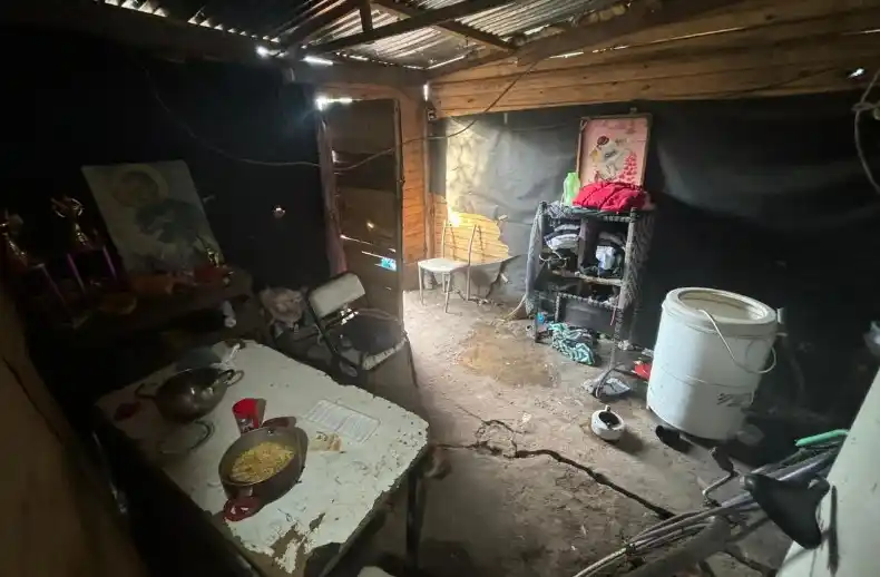 Así quedó la casilla incendiada