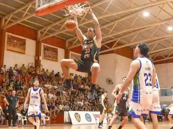 Amancay dueño del clásico y la punta