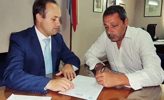Transfirieron un inmueble a favor de la UADER