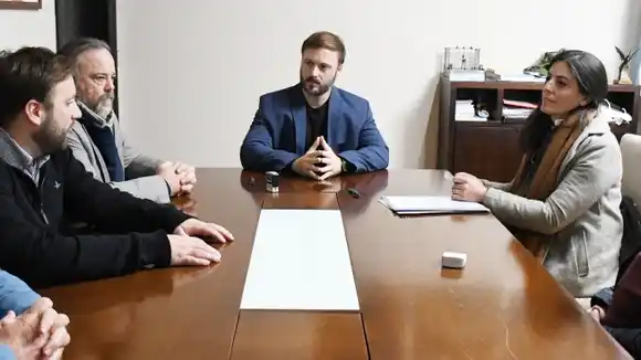 La municipalidad y la UTN firmaron convenio para fortalecer el estudio de cuencas hidráulicas en la ciudad