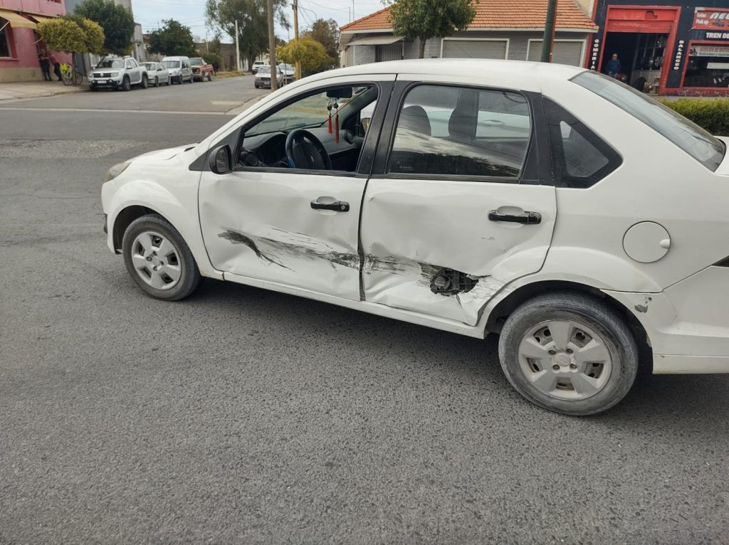 Choque en avenida San Martín al 900 y traslados preventivos al Hospital
