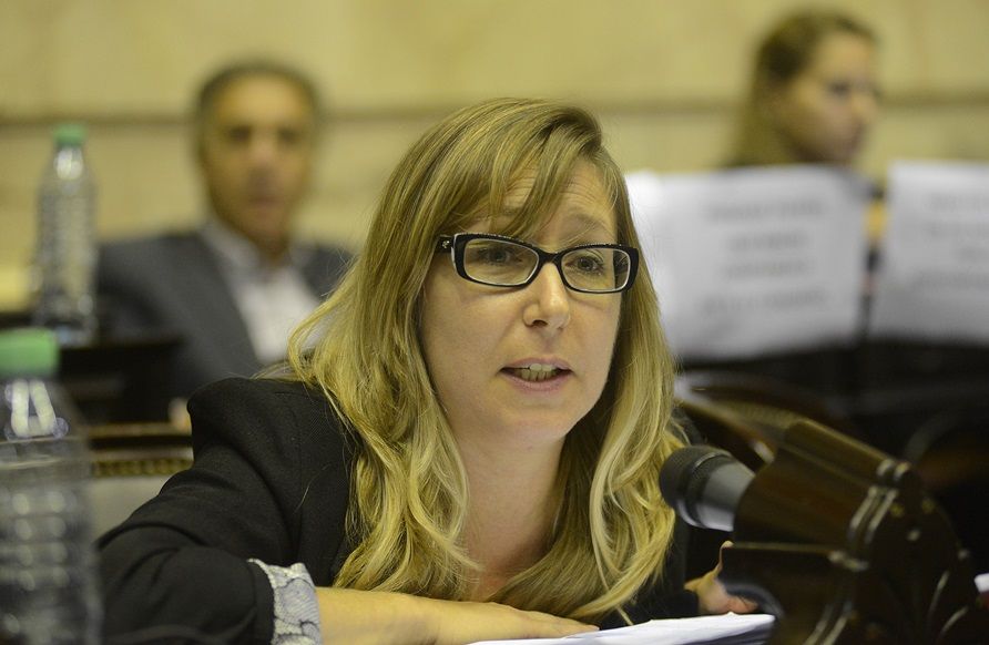 La izquierda presentó proyecto para derogar aumentos a diputados y senadores