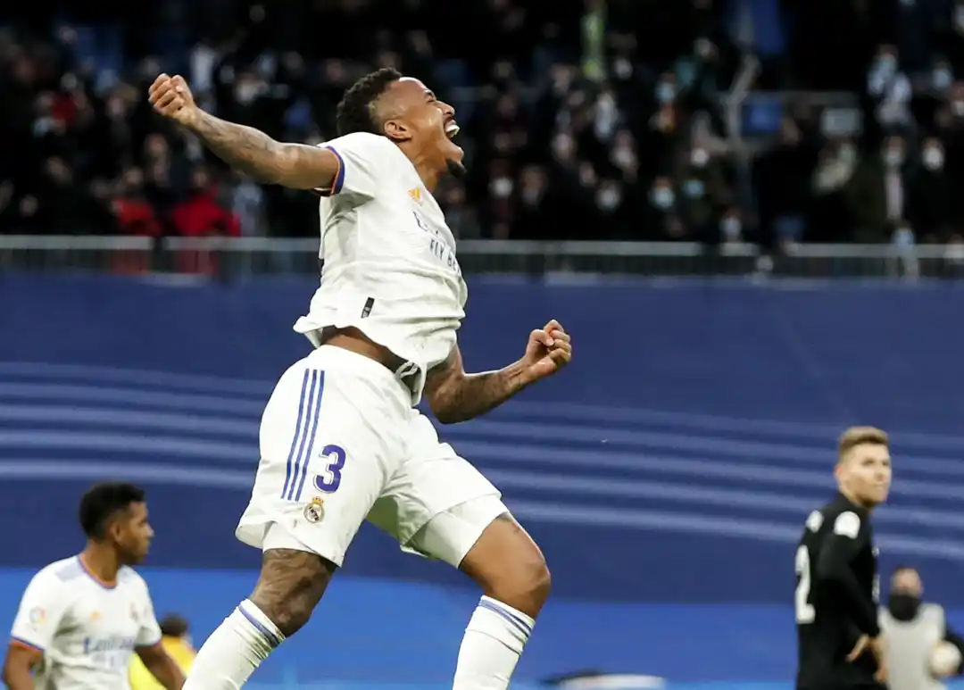 El gol de Militao evitó la derrota del puntero.