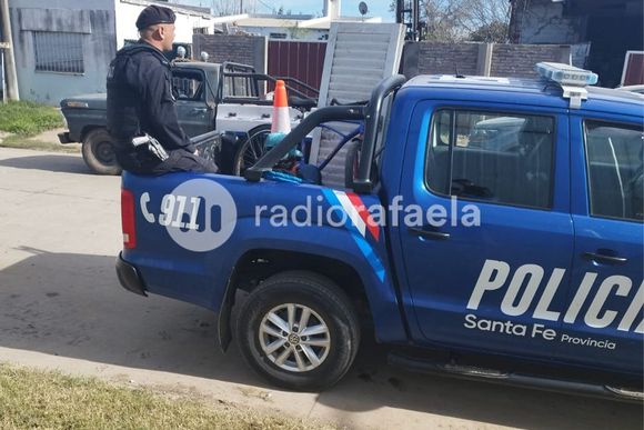 Se metió a la casa, agredió a su pareja, madre y a un hermano: terminó detenido