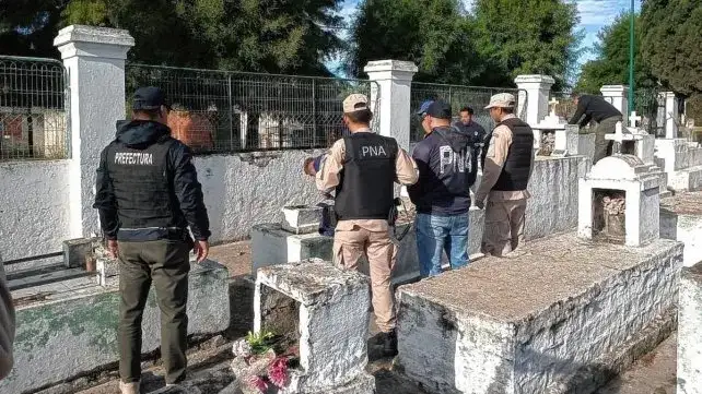 Vuelos de la muerte: esperan identificaciones