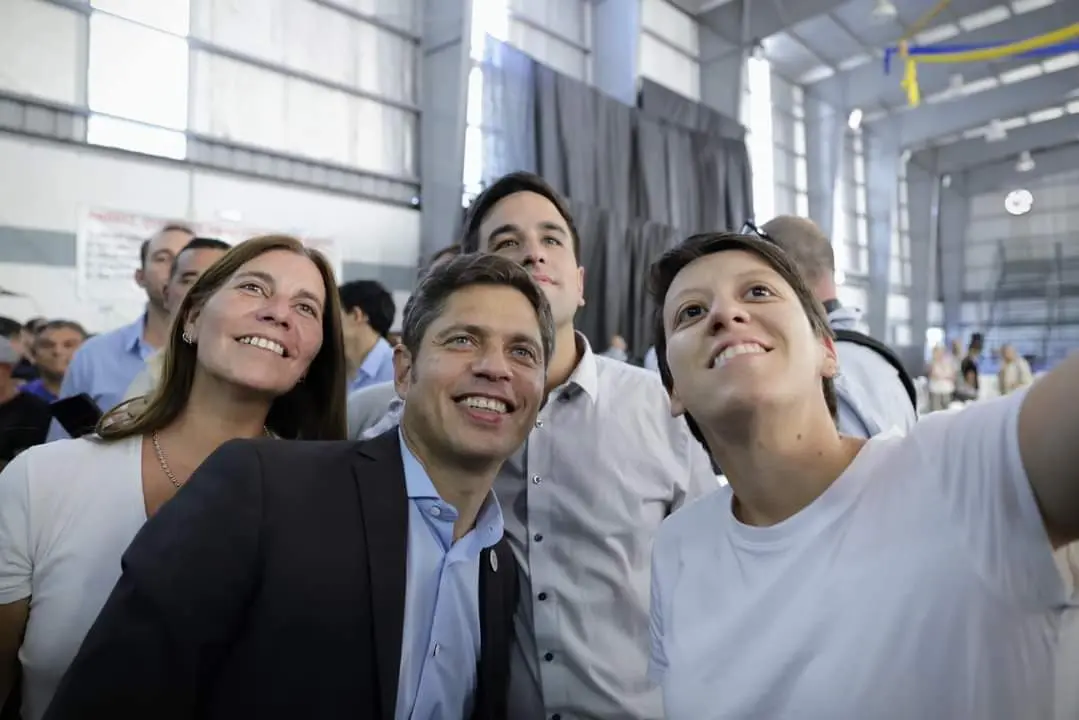 Gómez le agradeció a Kicillof la ayuda que mandó en diciembre