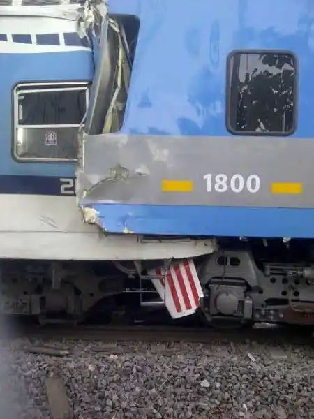 Choque de trenes en Castelar: Tres muertos y 234 heridos