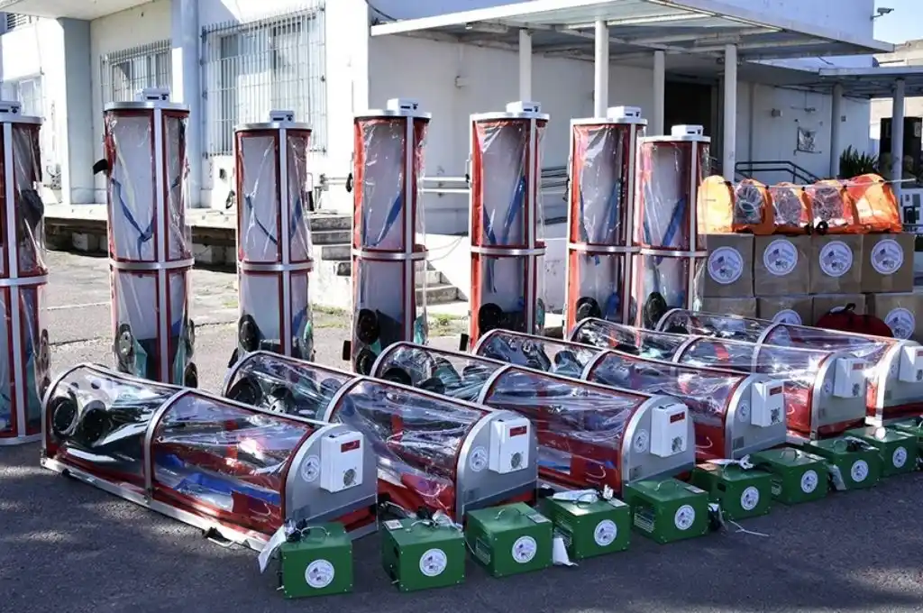 EEUU donó a la Argentina cápsulas para el traslado de pacientes con coronavirus