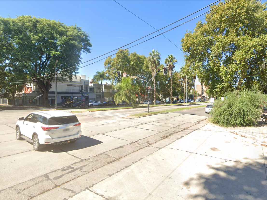 Captura de Google Streets View - bulevar Rondeau y Washington.
