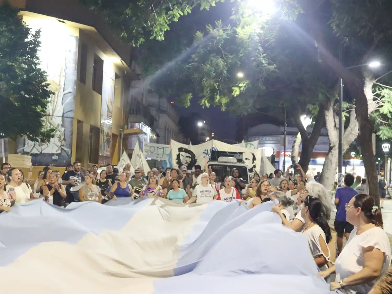 Masiva movilización en Concordia contra la reforma laboral