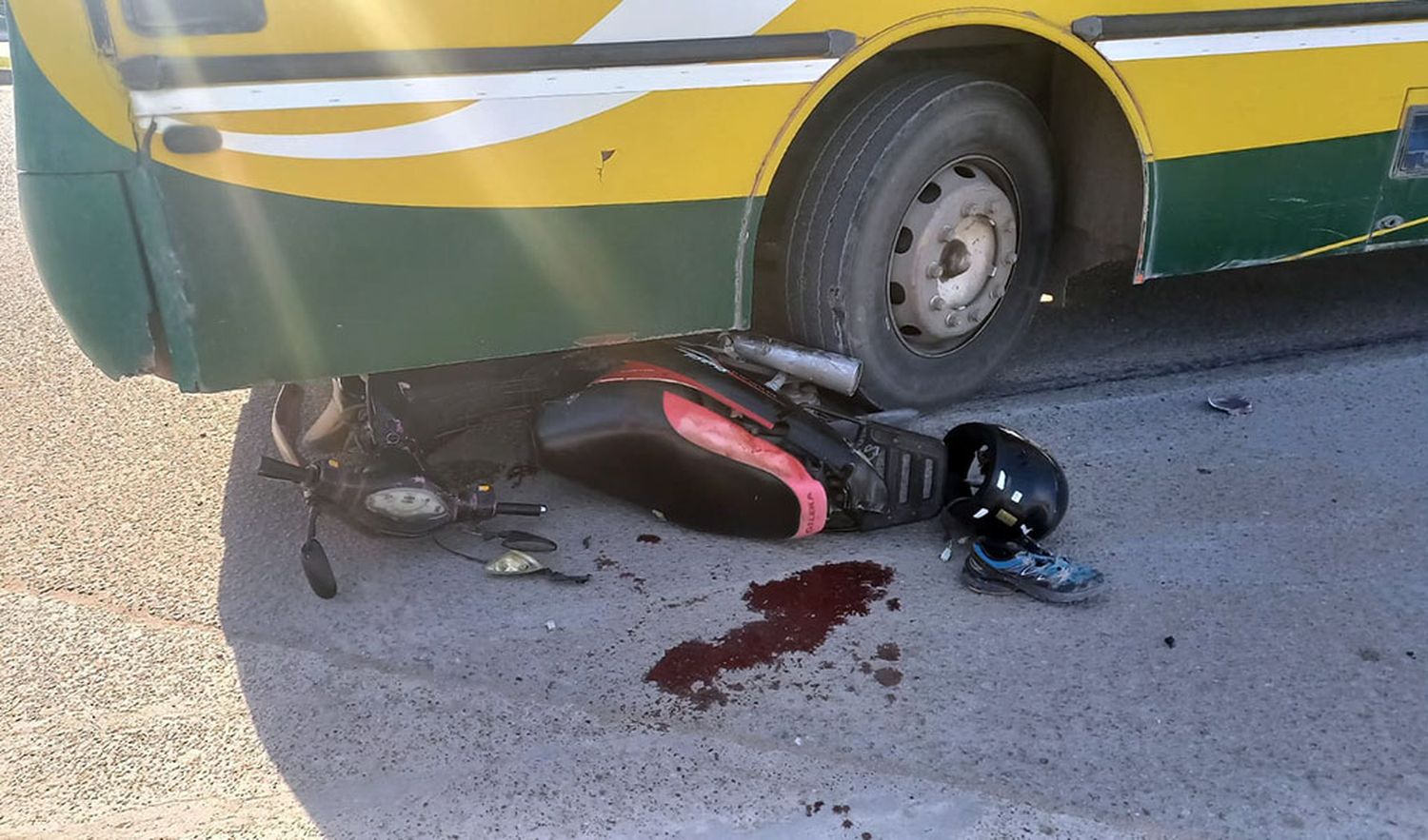 Dos graves accidentes con motociclistas involucrados