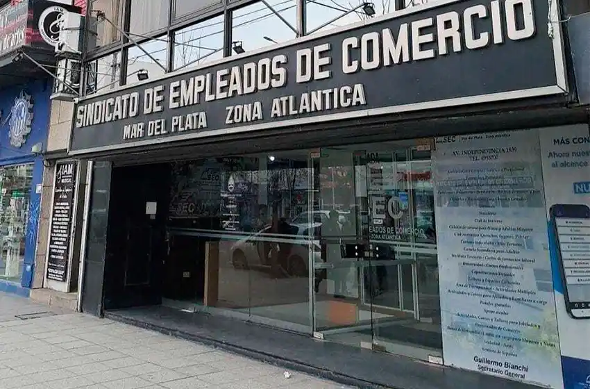 Empleados de Comercio tuvieron un reajuste salarial y pasarán a cobrar un básico de $573.423