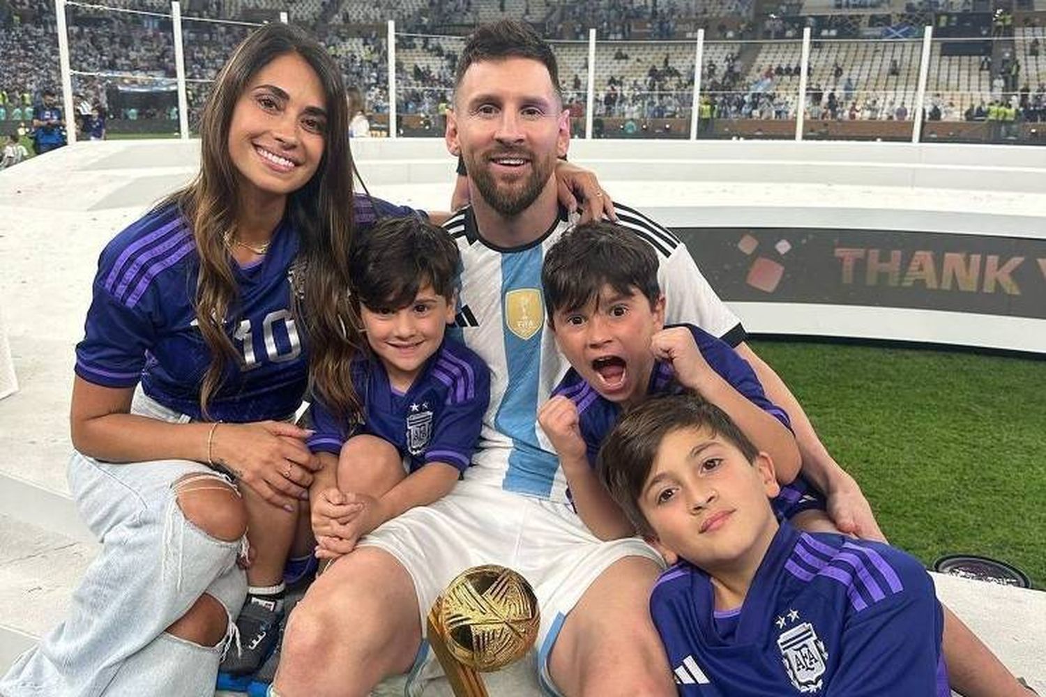 River Plate le regalará un palco del Monumental a Lionel Messi y su familia.