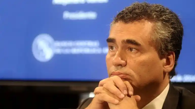 Renunció Alejandro Vanoli al Banco Central