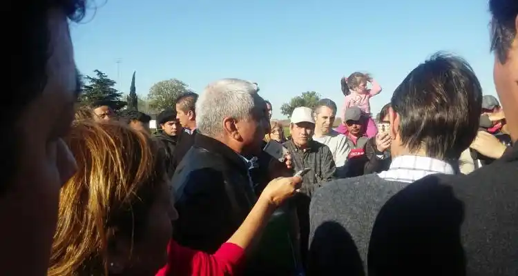 Ruta 191: Tras hablar con el intendente, levantaron el corte