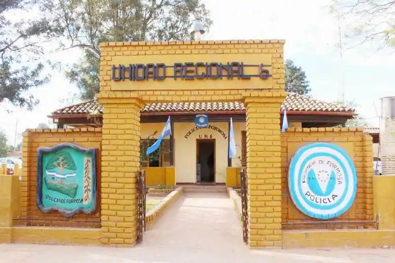 Una joven resultó con lesiones graves
al ser rociada con alcohol y quemada