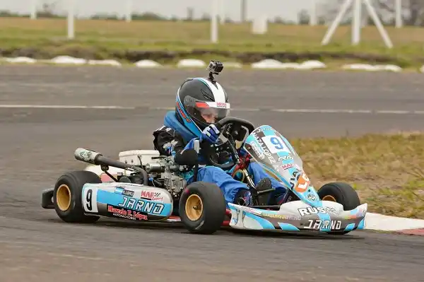 Nuevo triunfo de Nazareno López por el Entrerriano de Karting