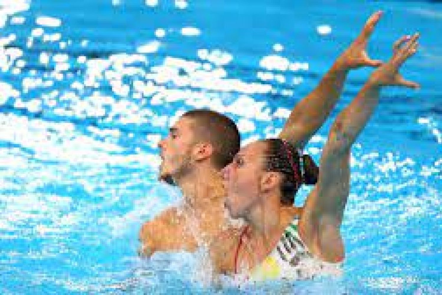 Nadadores masculinos competirán en natación artística en JJ.OO París 2024