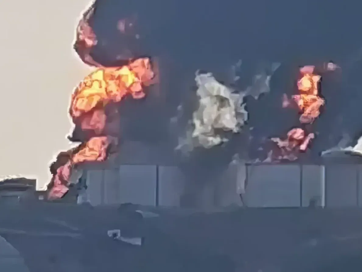 Drones iraníes atacaron tanques de combustible en un puerto de Omán