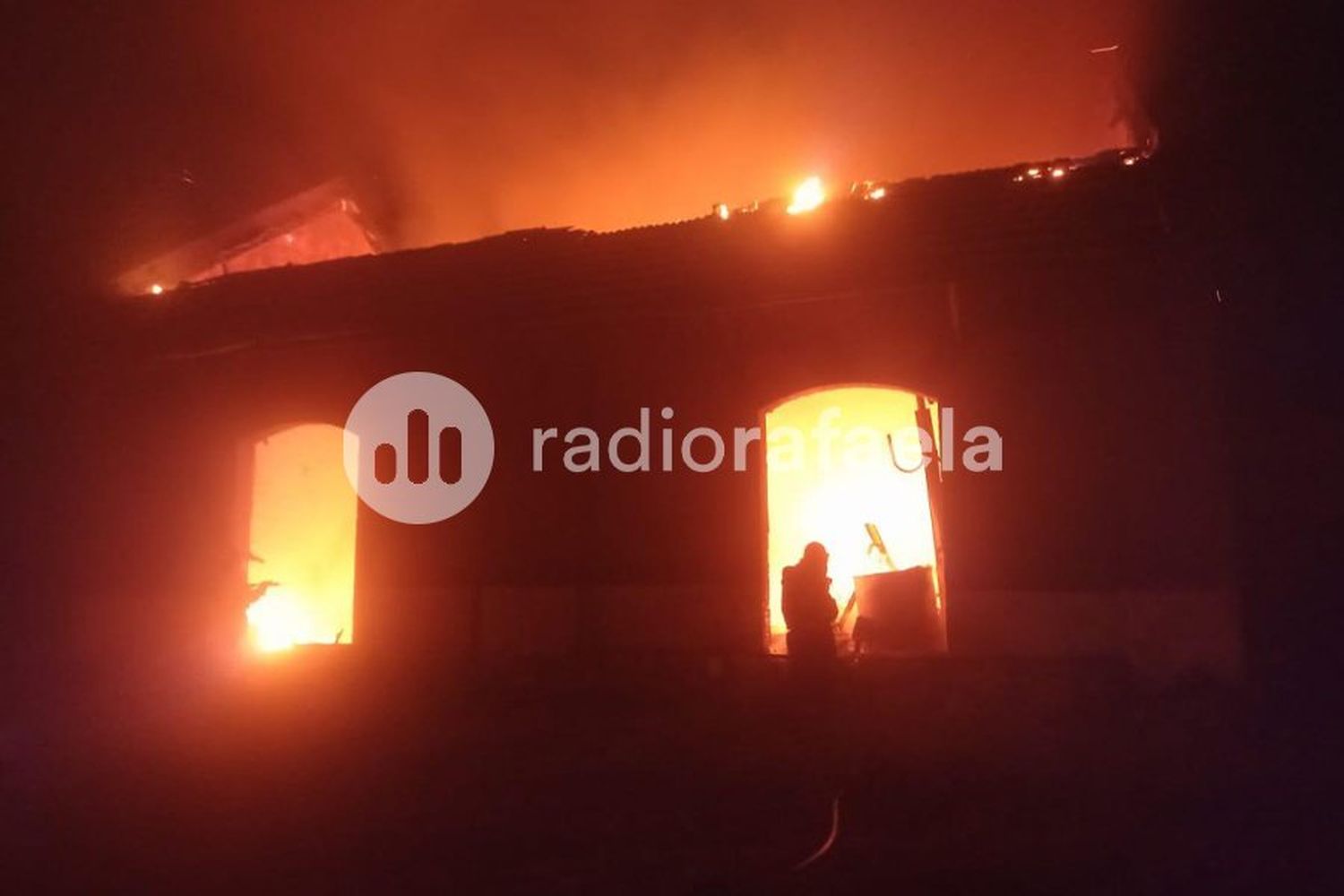 Gran incendio en la localidad de Lehmann: las perdidas fueron totales