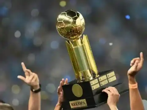 CONMEBOL confirmó los árbitros para la Recopa Sudamericana entre Racing y Botafogo