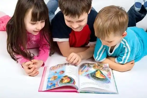 Semana del Libro para Niños "Diola Barell de Franchini"